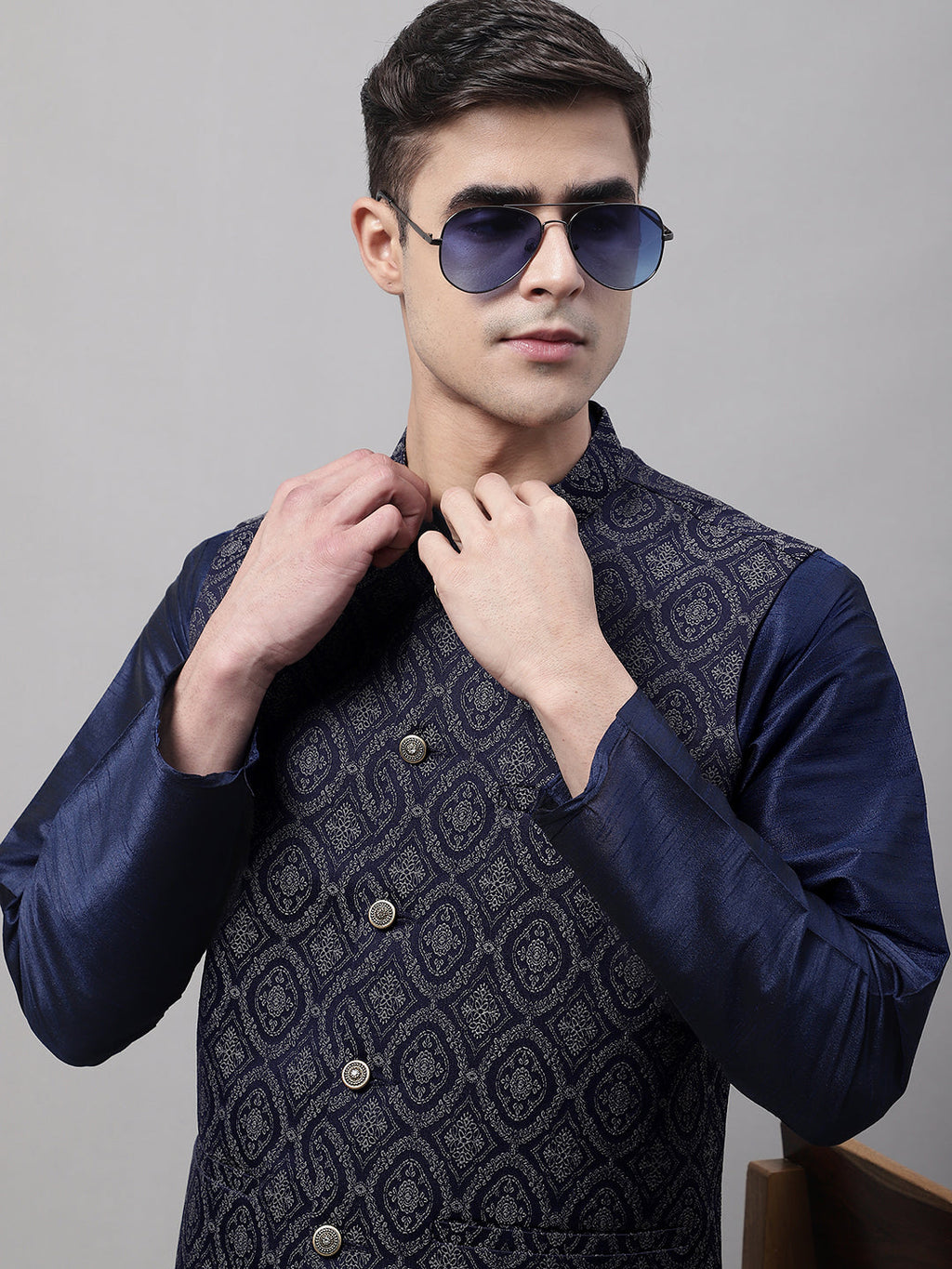 Jompers Men's Navy Blue and Silver Woven Design Waistcoats | Grocsy