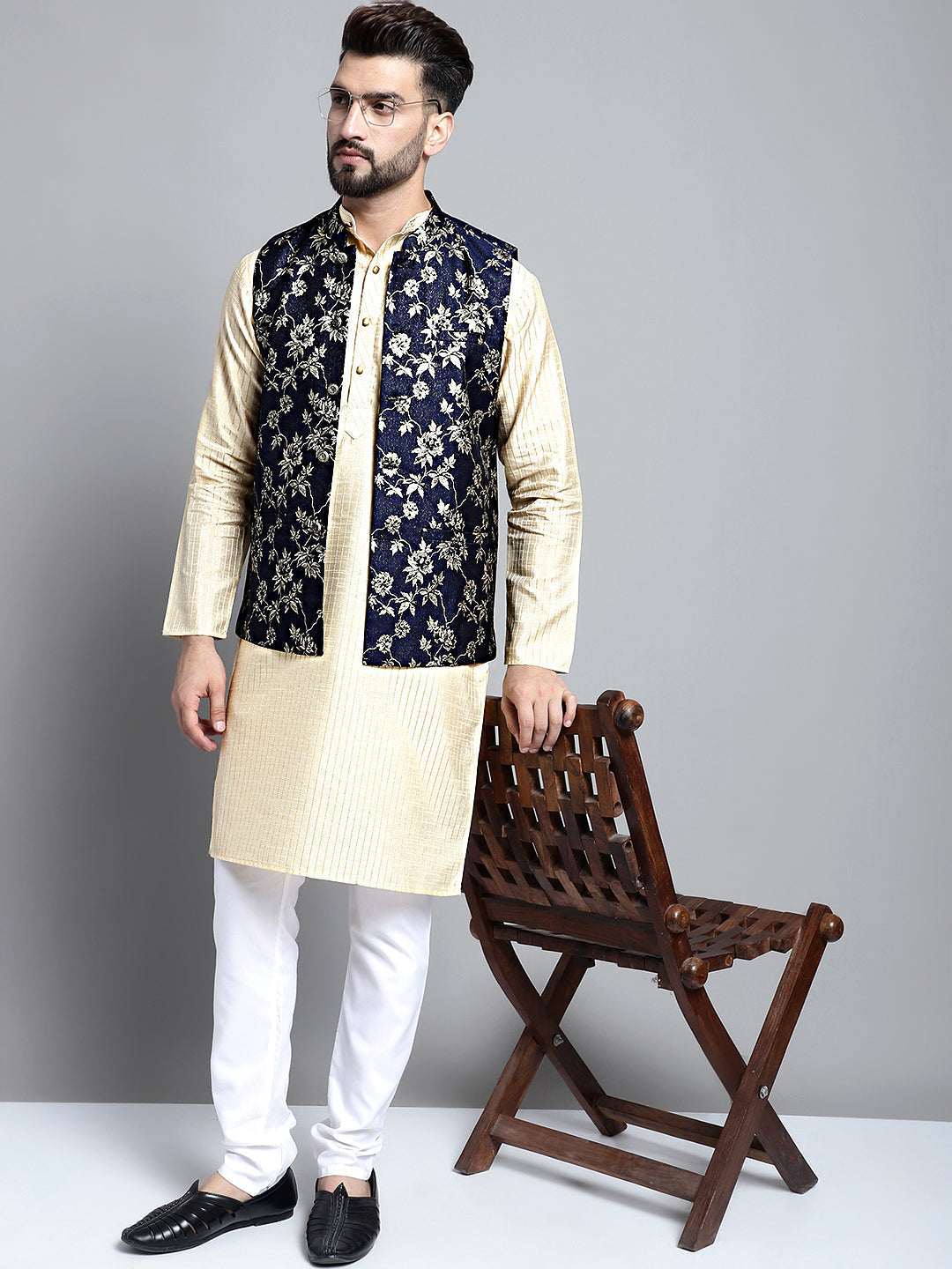 Jompers Men's Woven Design Nehru Jacket - Navy Blue | Grocsy