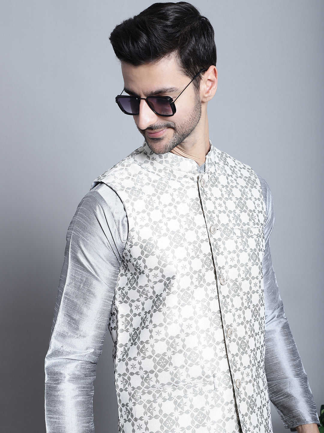 Jompers Men's Woven Design Nehru Jacket - Cream | Grocsy