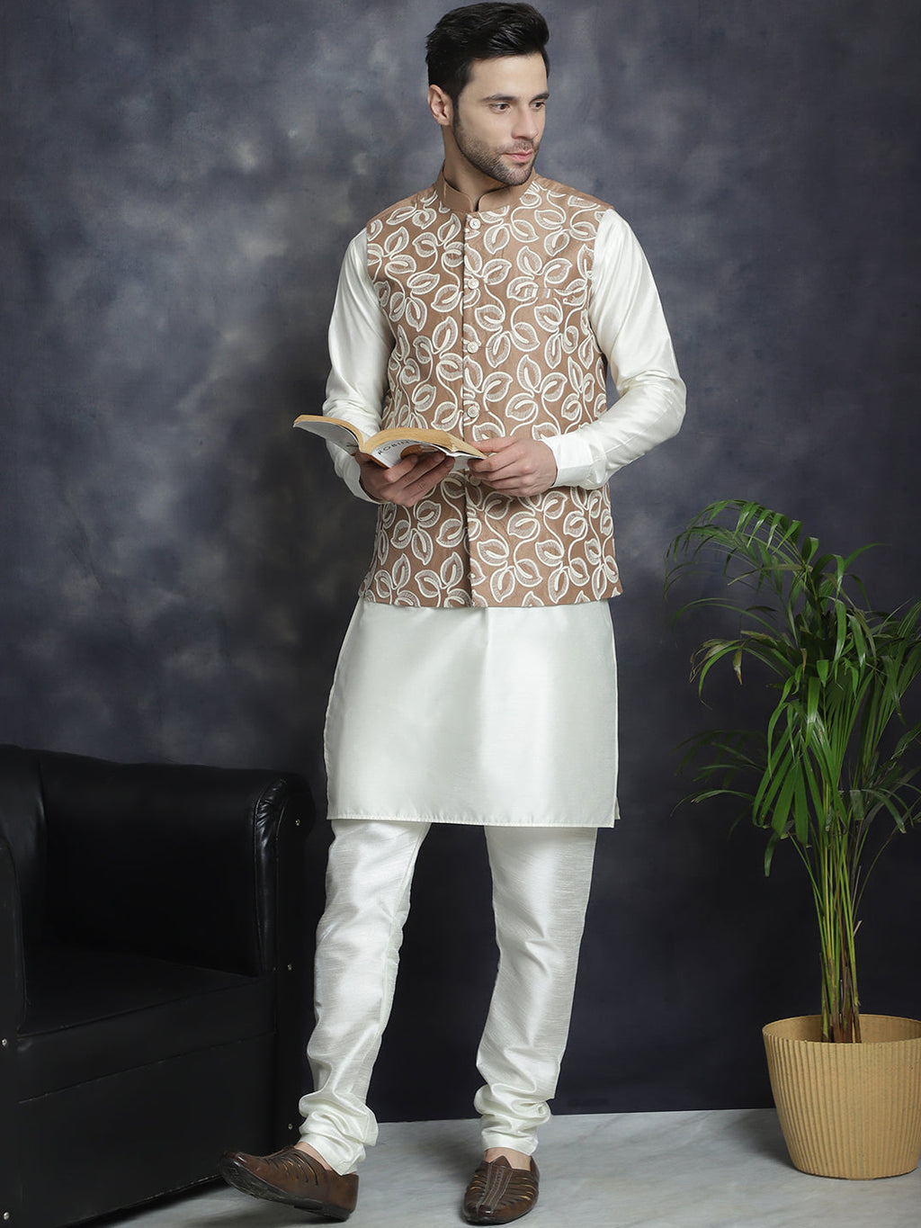 Jompers Men's embroidered Nehru Jacket - Brown | Grocsy