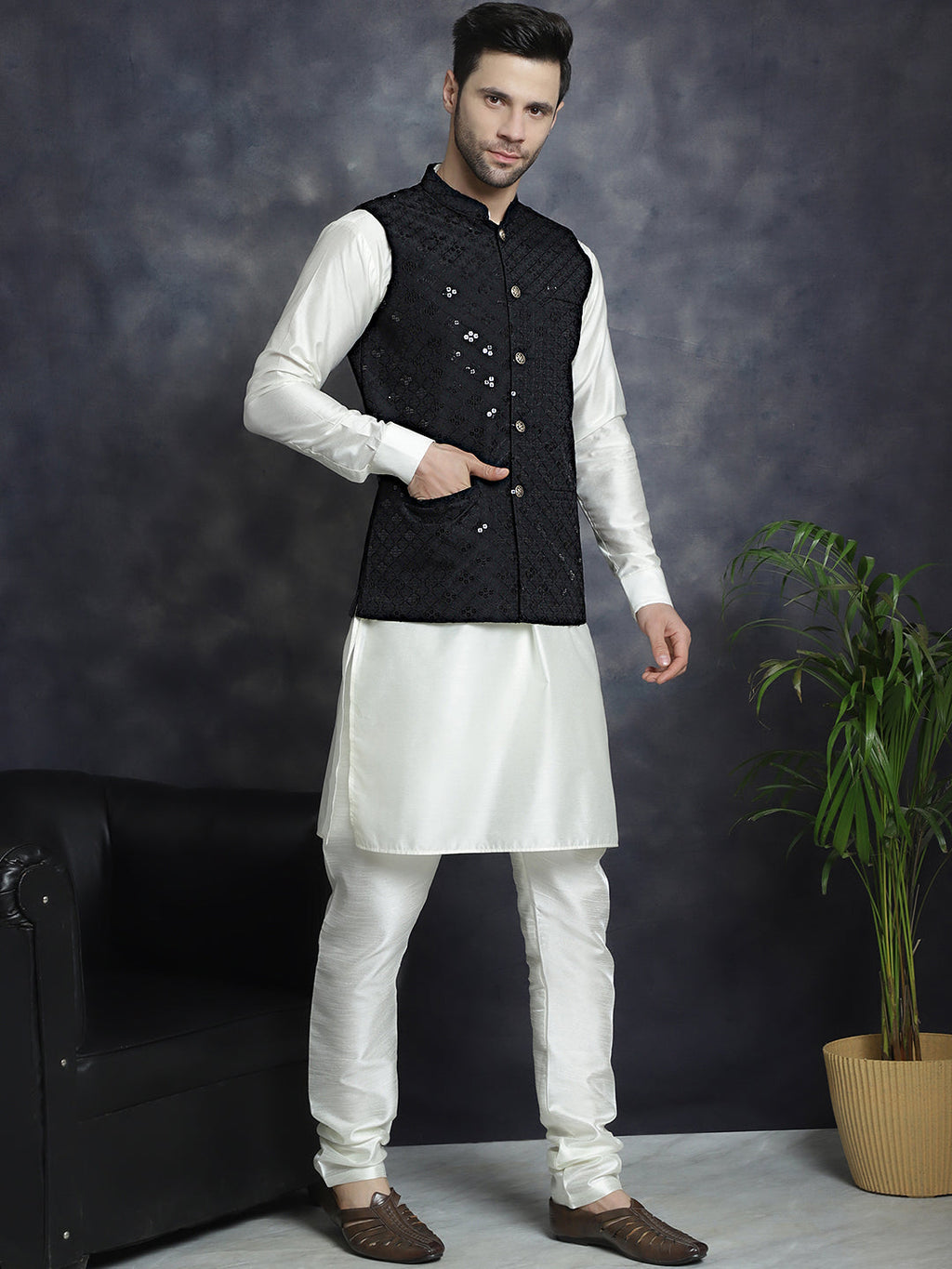 Jompers Men's embroidered and sequins Nehru Jacket - Black | Grocsy