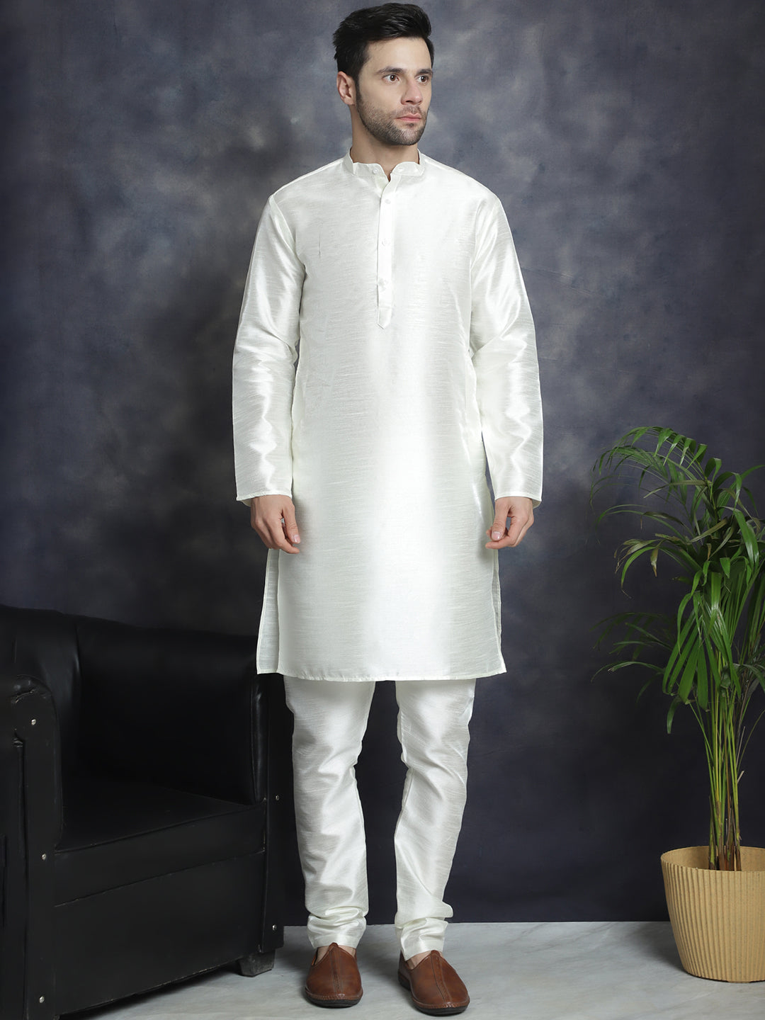 Jompers Men's embroidered and sequins Nehru Jacket - Grey | Grocsy