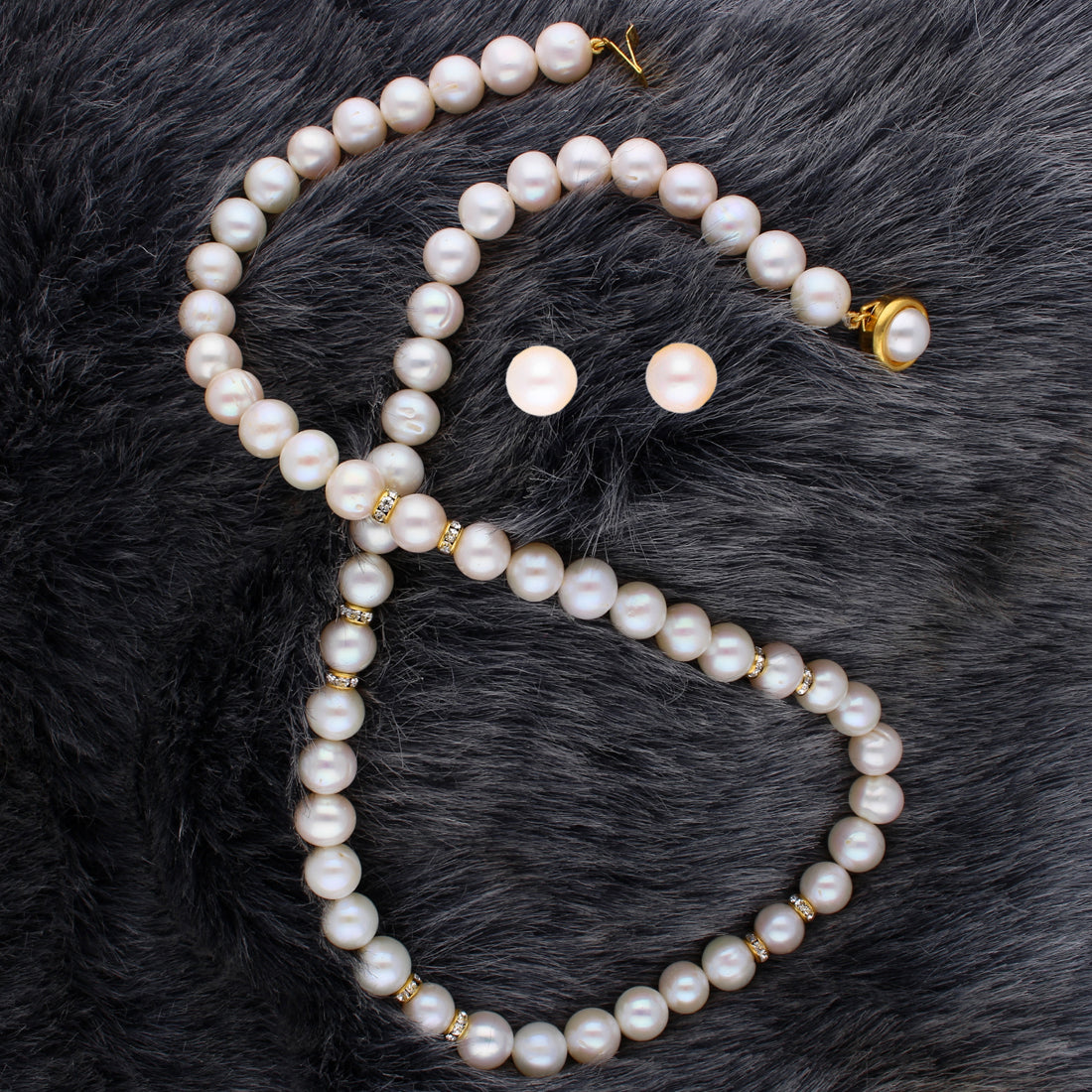 J Pearls Charming Pearl Necklace - Real Pearl Jewelry | Grocsy