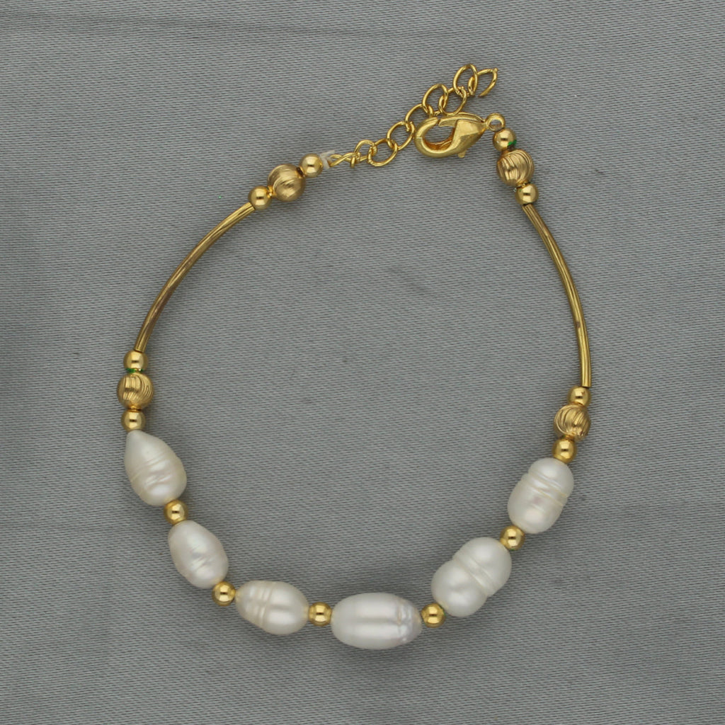 J Pearls Zenia 1 Line Pearl Bracelet | Grocsy