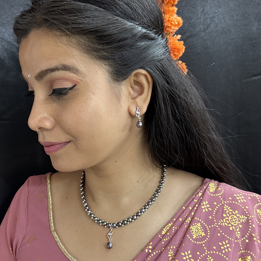 J Pearls Fancy 1 Line Pearl Necklace | Grocsy