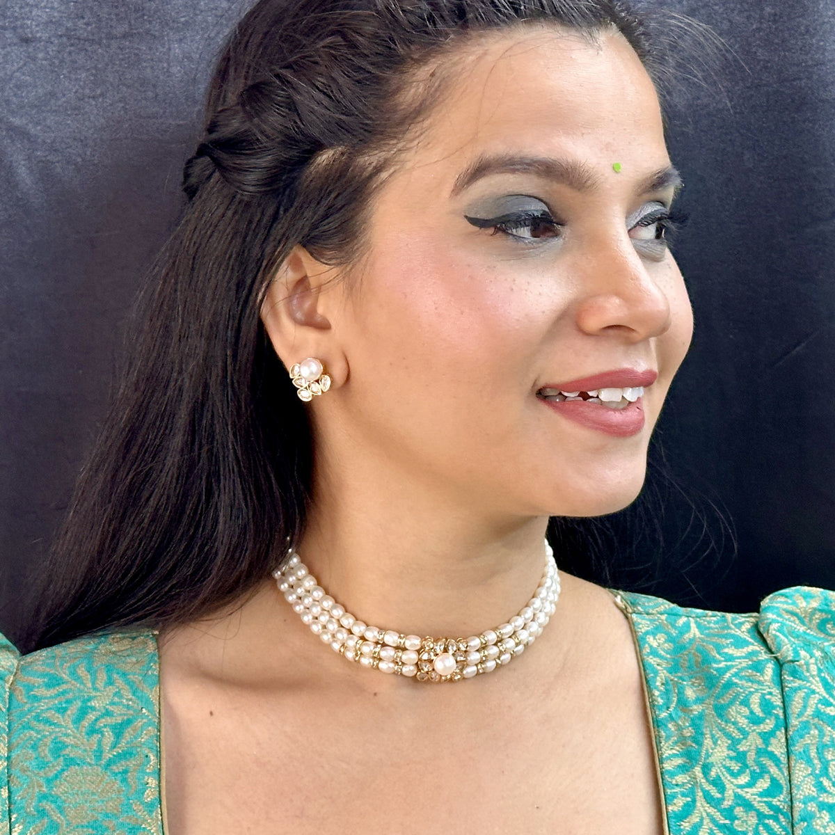 J Pearls Jasmine 3 Lines Pearl Choker Set | Grocsy
