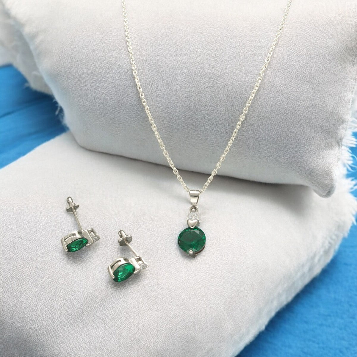 J Pearls Xeni 925 Silver Pendant Set | Grocsy