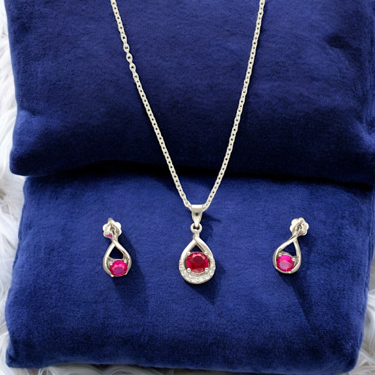 J Pearls Roye 925 Silver Pendant Set | Grocsy