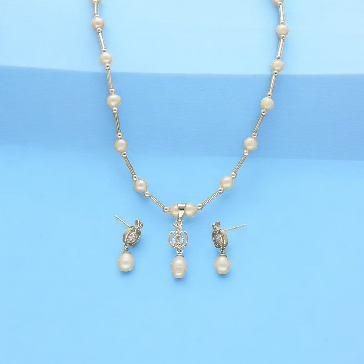 J Pearls Percy Pearl Pendant Set | Grocsy