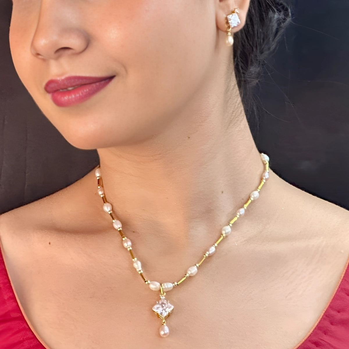 J Pearls Elysian Pearl Pendant Set | Grocsy