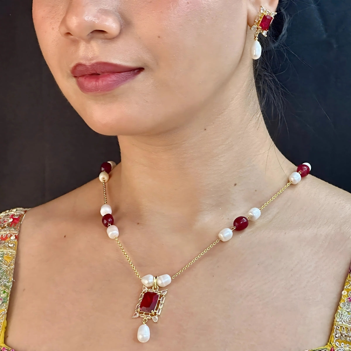 J Pearls Elysia Pearl Pendant Set | Grocsy