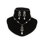 J Pearls Brielle Pearl Pendant Set | Grocsy