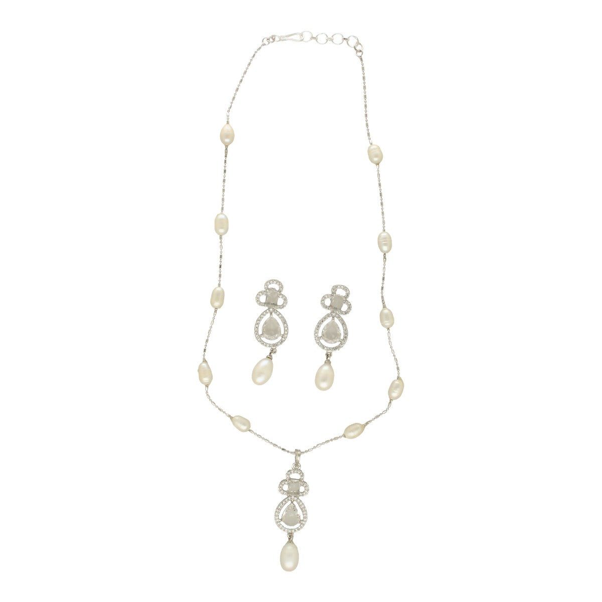 J Pearls Brielle Pearl Pendant Set | Grocsy