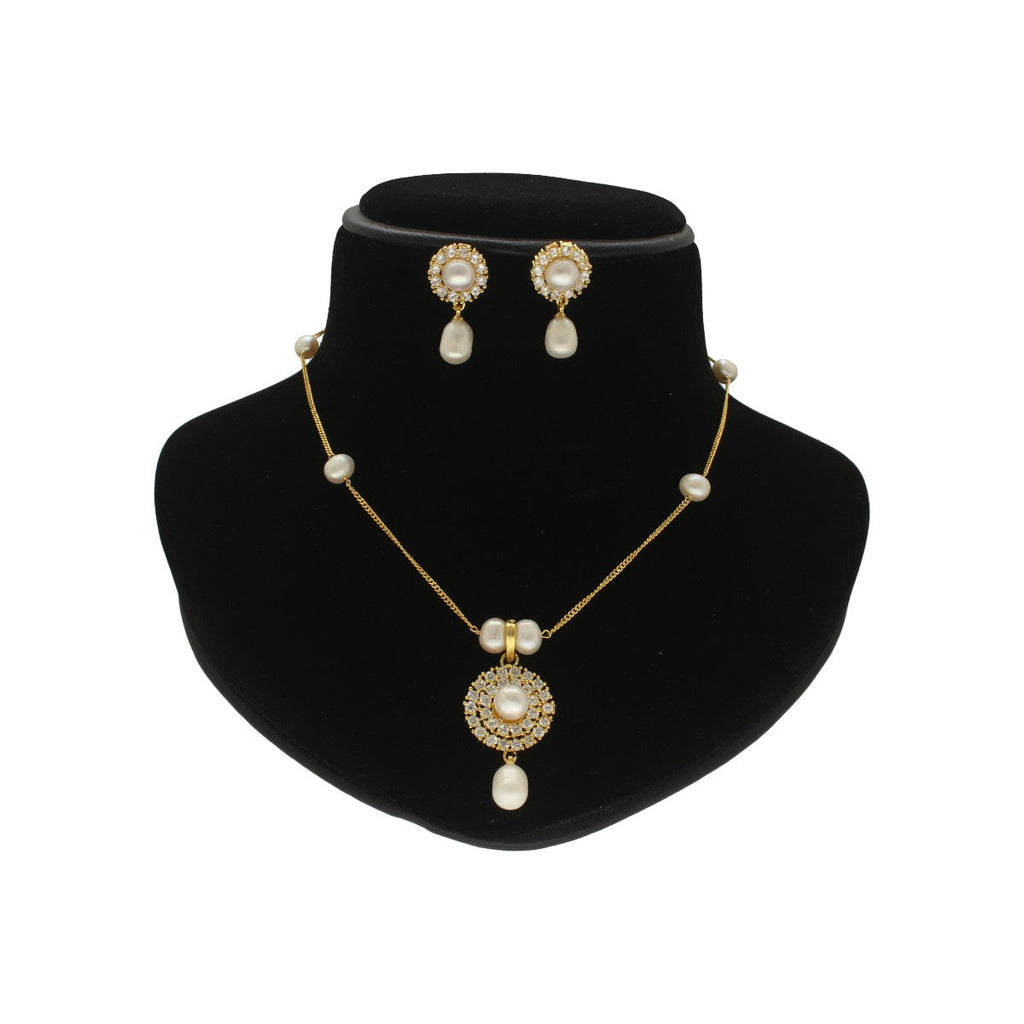 J Pearls Clara Pearl Pendant Set | Grocsy