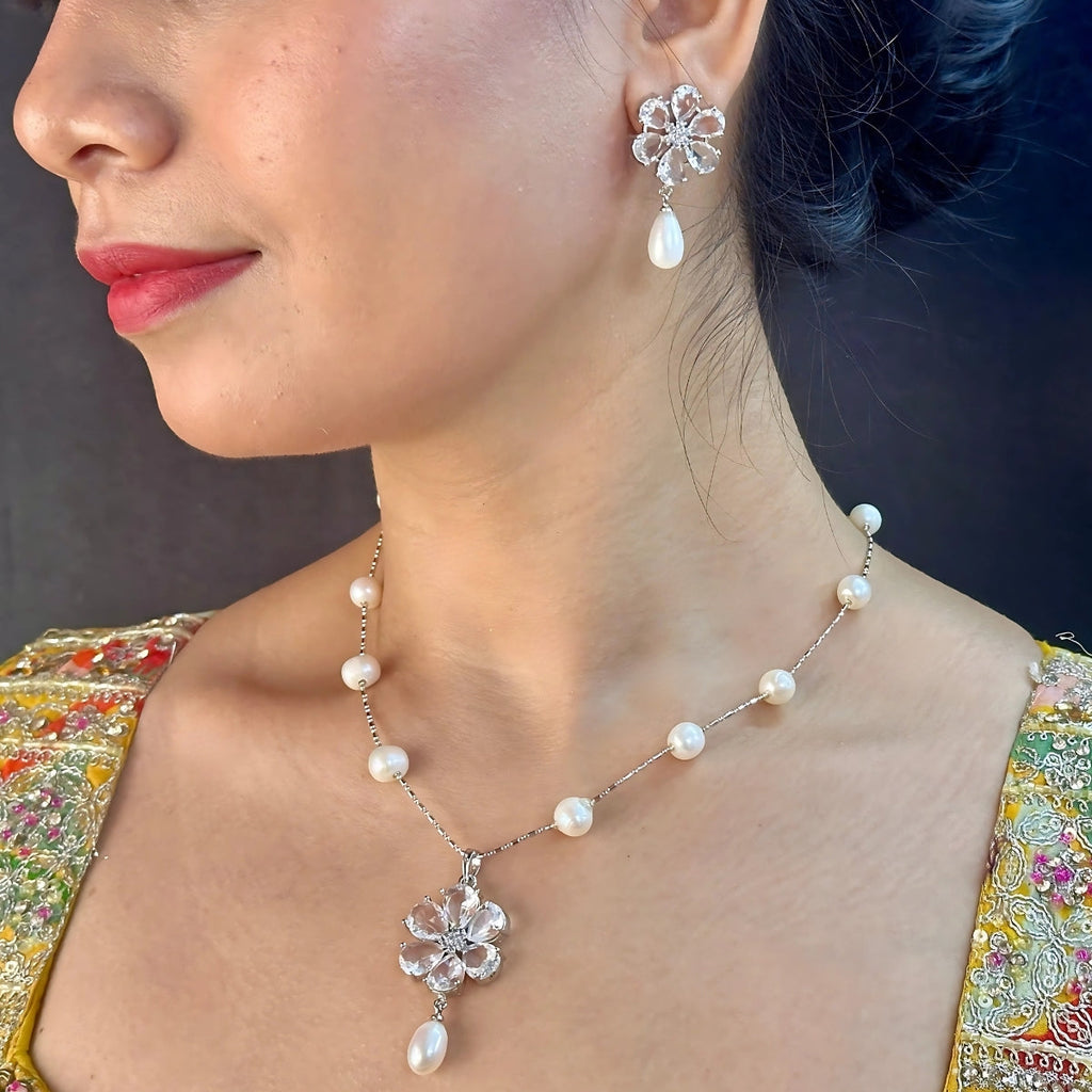 J Pearls Roye Pearl Pendant Set | Grocsy