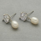 J Pearls Ikshu Pearl Earrings