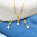 J Pearls Elora Pearl Pendant Set | Grocsy