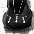 J Pearls Amora Pearl Pendant Set | Grocsy