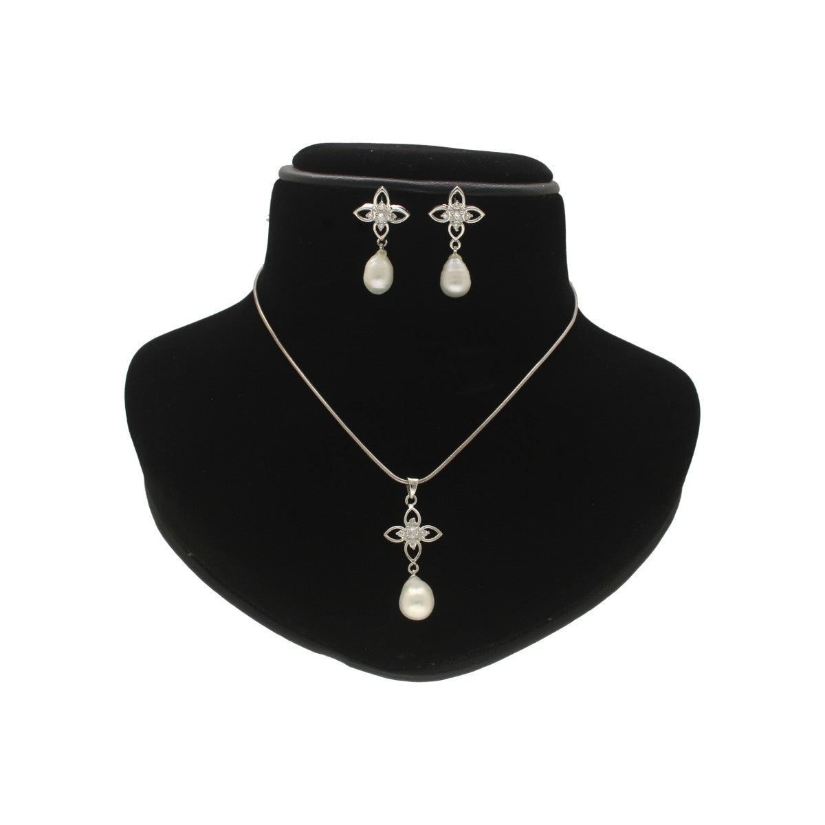 J Pearls Flora Pearl Pendant Set | Grocsy