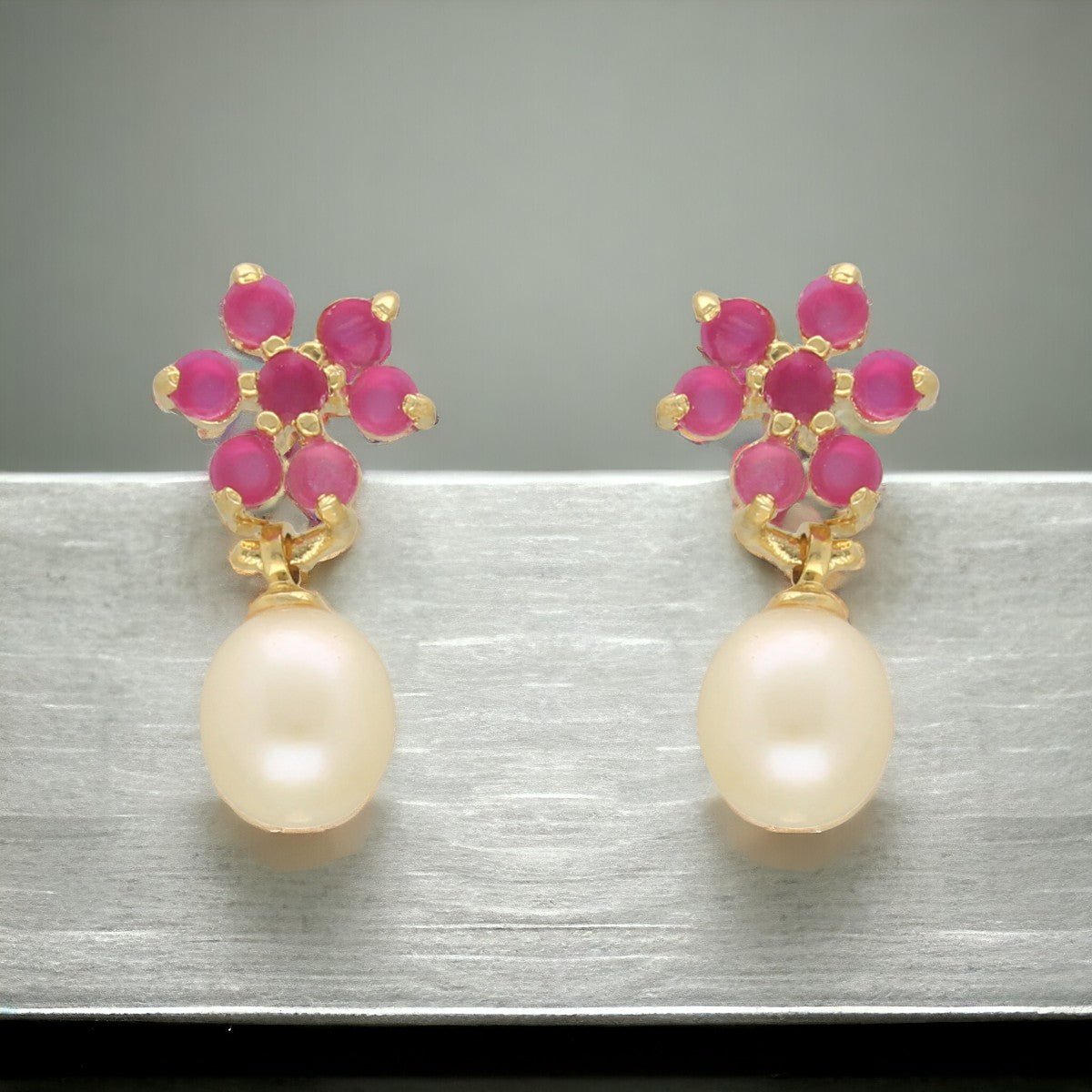 J Pearls Moonlit Combo Of 2Pair Earrings