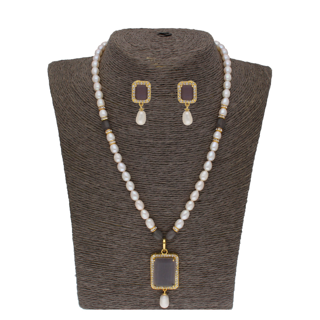 J Pearls Abarna 1 Line Square Pearl Set - Real Pearl Jewelry | Grocsy