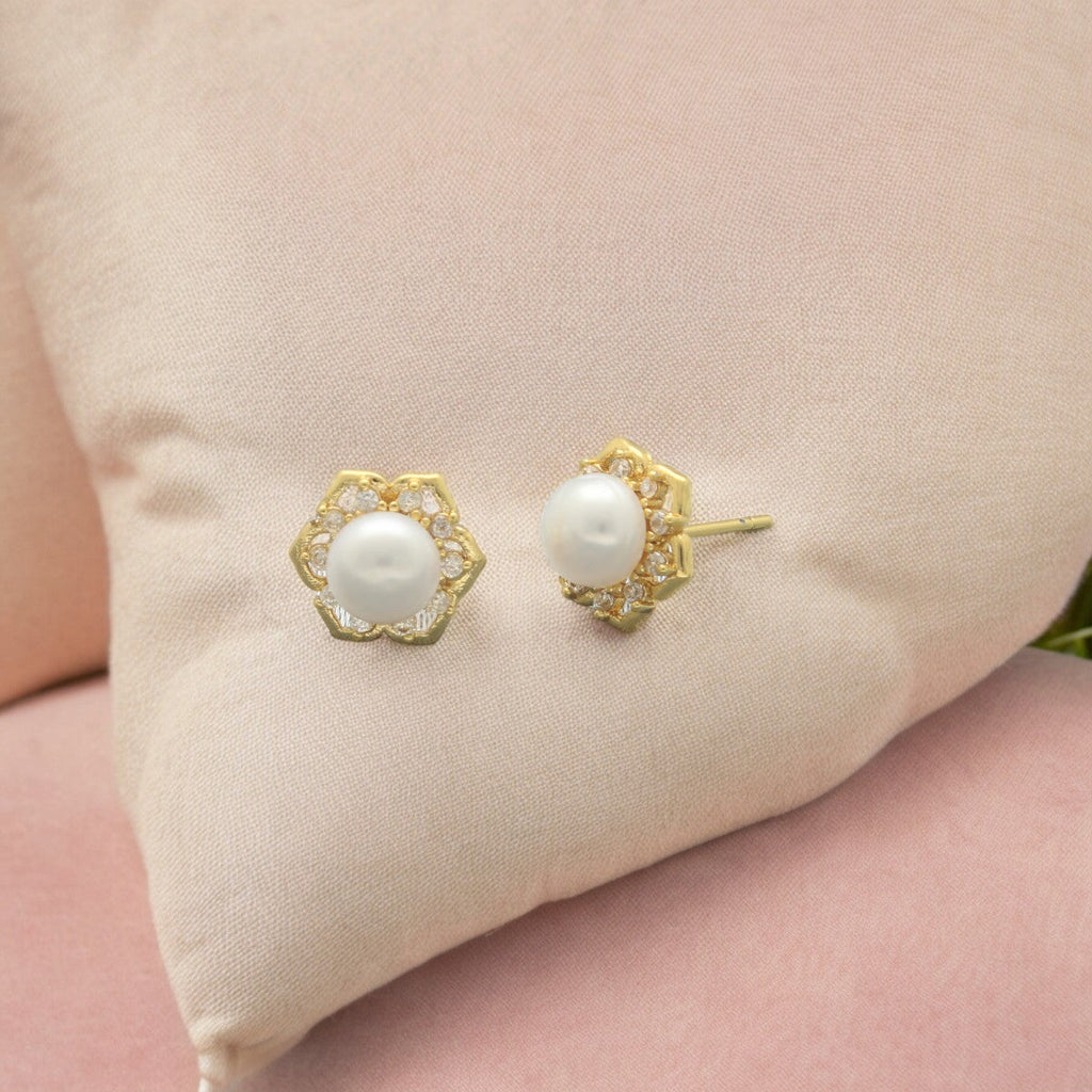 J Pearls Floral Pearl Earrings