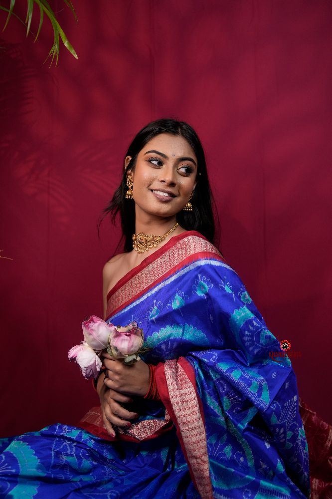 khanduapata Red & Blue Floral Design Silk Saree For Women | Grocsy