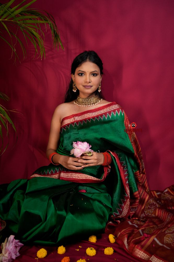 khanduapata Red & Green Colour Dot Design Silk Saree For Women | Grocsy