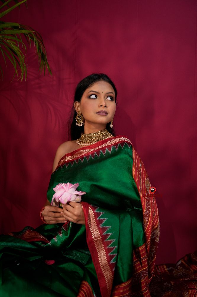 khanduapata Red & Green Colour Dot Design Silk Saree For Women | Grocsy