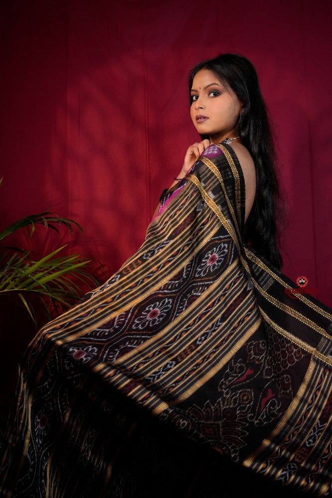 khanduapata Magenta Colour Double Border Dot Design Silk Saree For Women | Grocsy