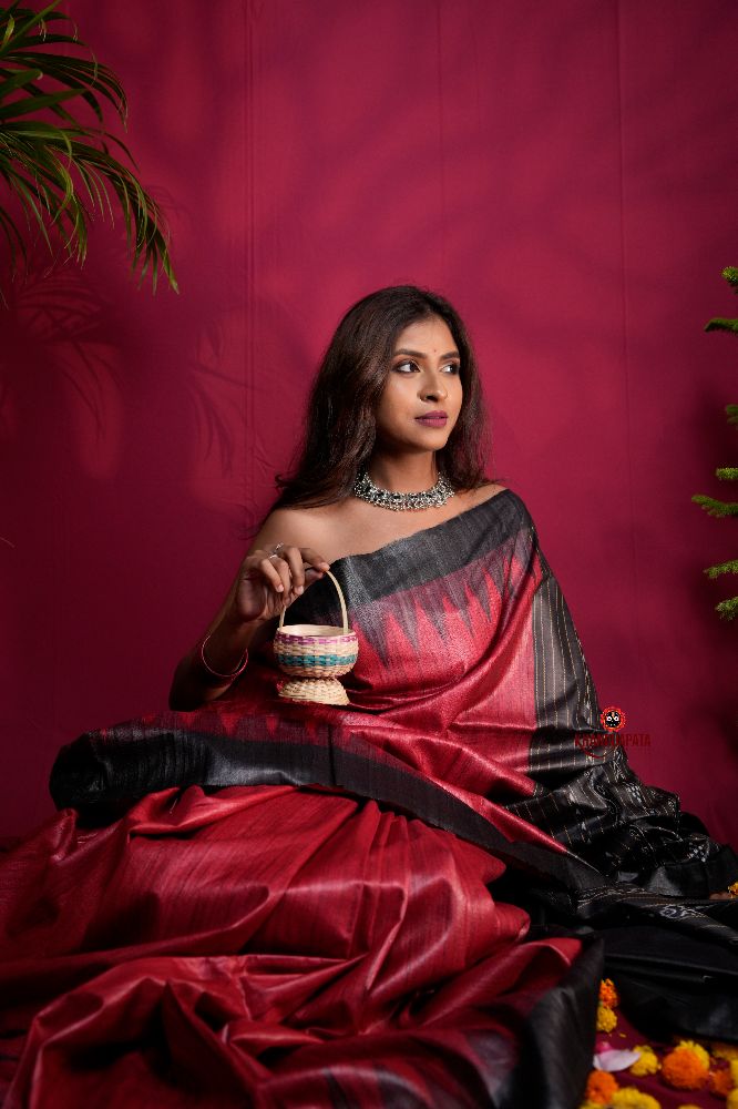 khanduapata Black & Red Colour Plain Tussar Silk Saree For Women | Grocsy