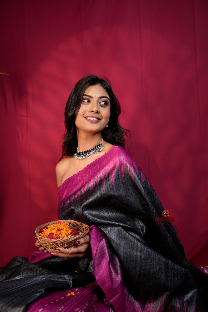 khanduapata Black & Pink Colour Plain Tussar Silk Saree For Women | Grocsy