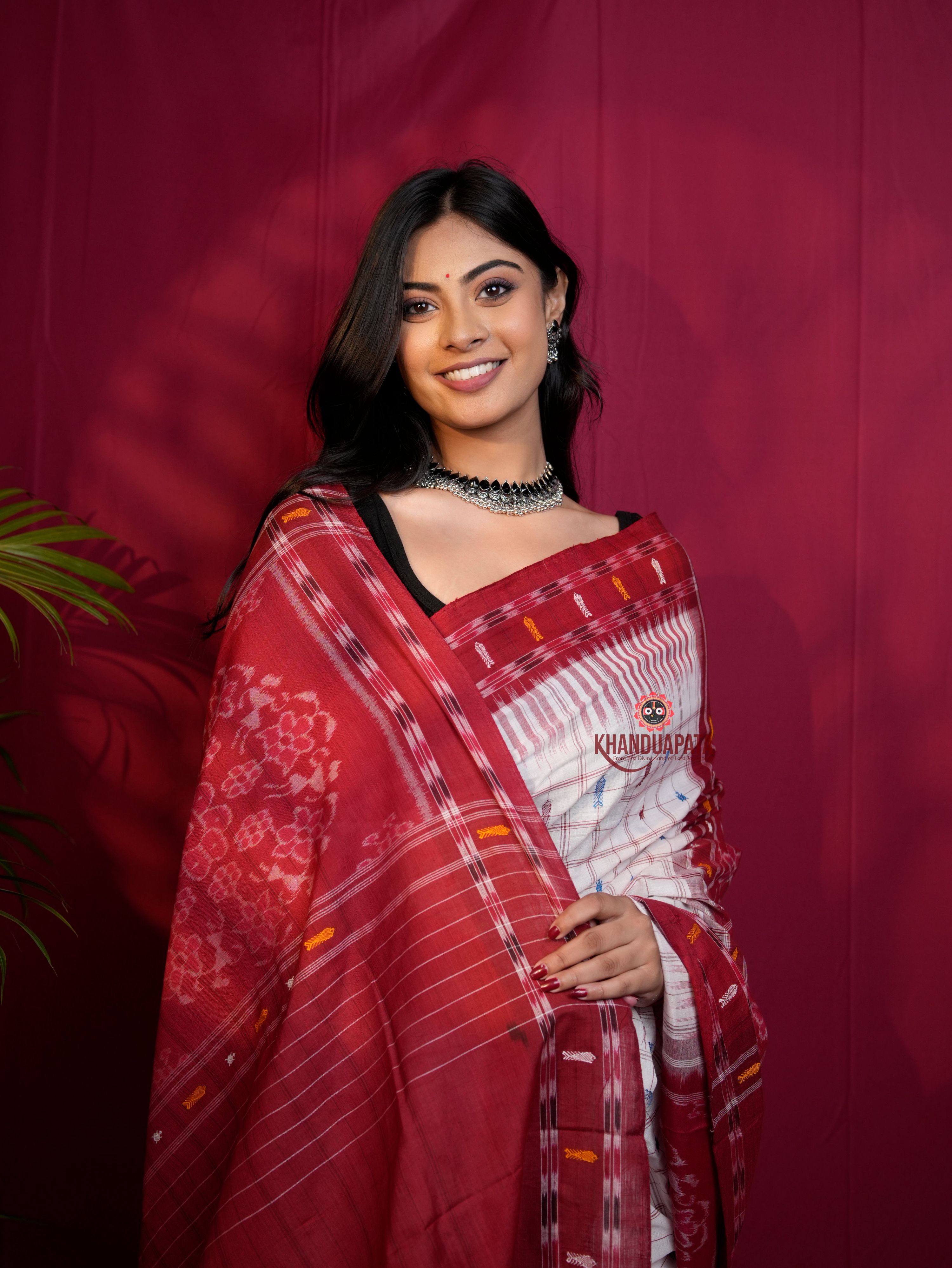 khanduapata Red & White Colour Fish Design Cotton Saree For Women | Grocsy