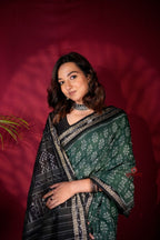 khanduapata Green & Black Colour Flower Design Cotton Saree For Women | Grocsy