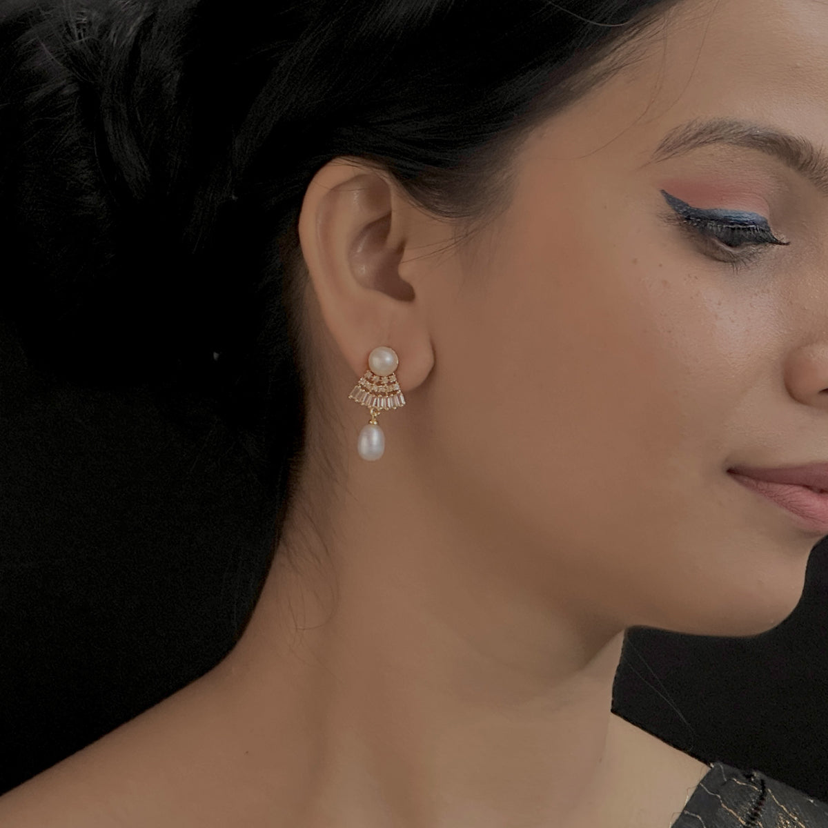 J Pearls Dhatri Pearl Earrings