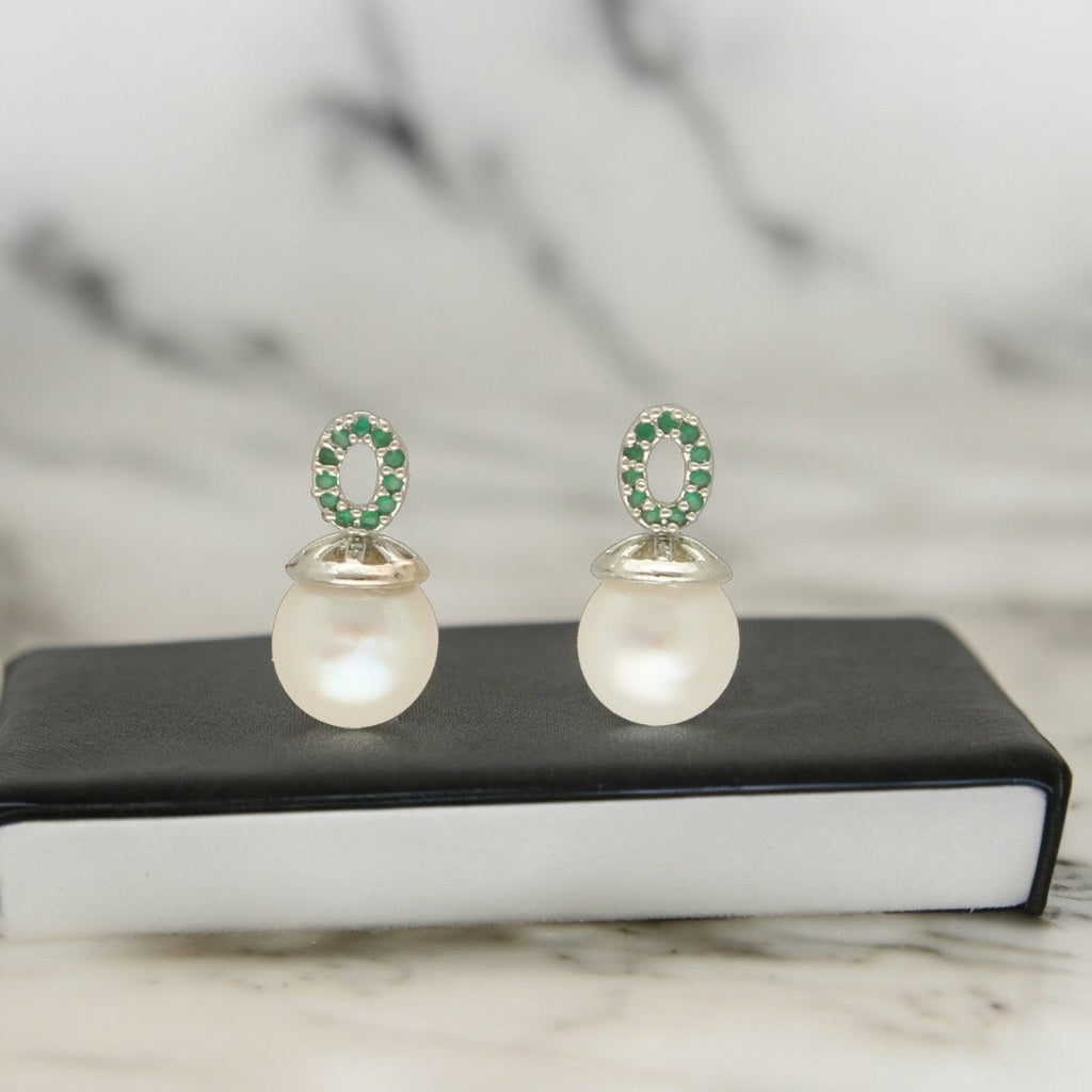 J Pearls Navishka Pearl Earrings