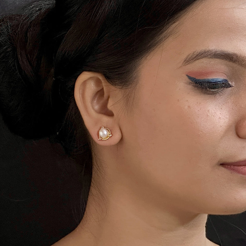 J Pearls Babita Pearl Earrings