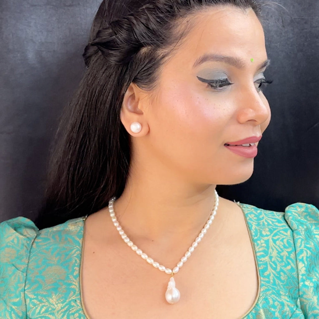J Pearls Zora 1 Line Pearl Necklaces | Grocsy