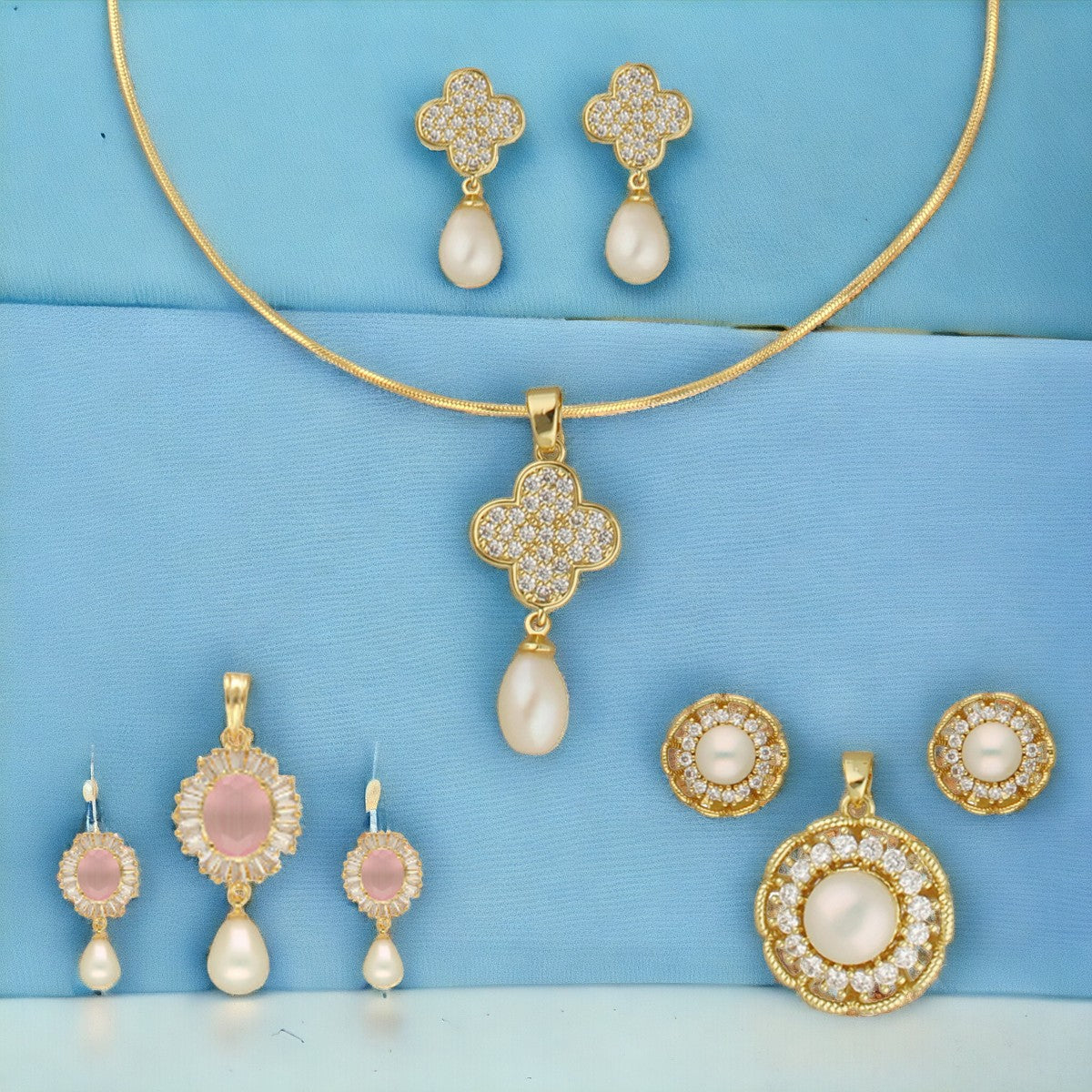 J Pearls Vintage Pendant Hamper | Grocsy
