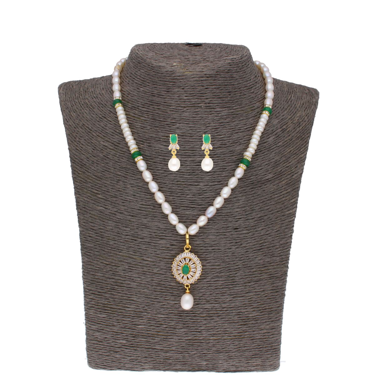 J Pearls Eeshika Pearl Set - Real Pearl Jewelry | Grocsy