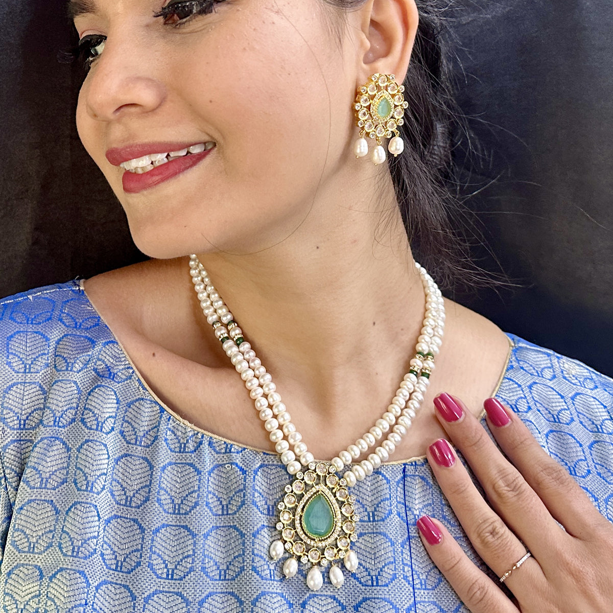 J Pearls Shalin Exquisite Pearl Necklace Set | Grocsy