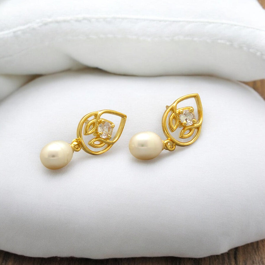 J Pearls Jori Pearl Earrings