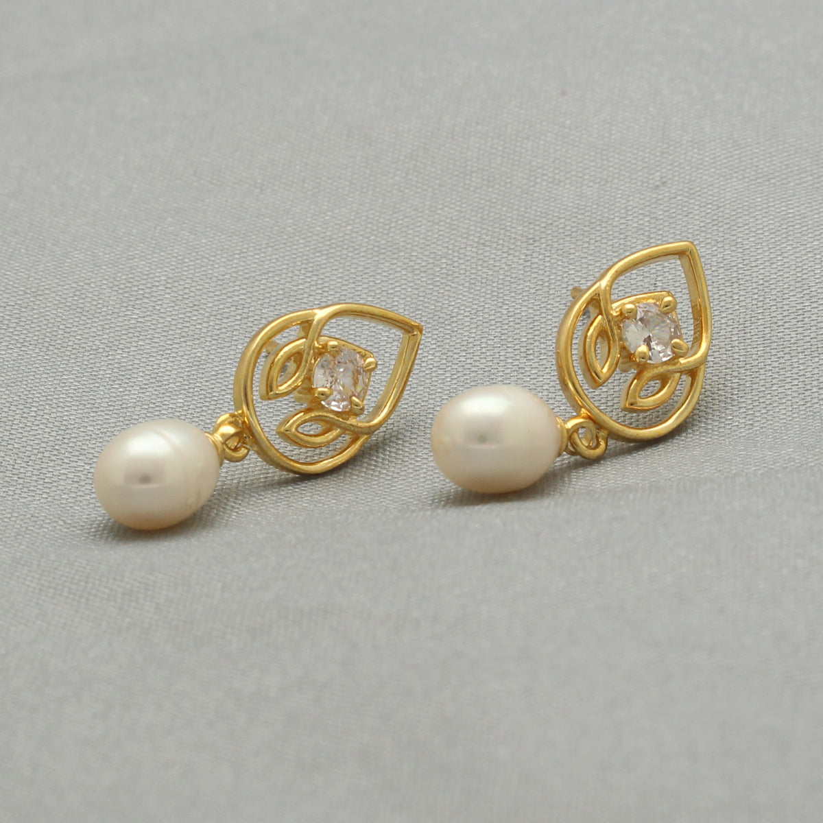 J Pearls Jori Pearl Earrings