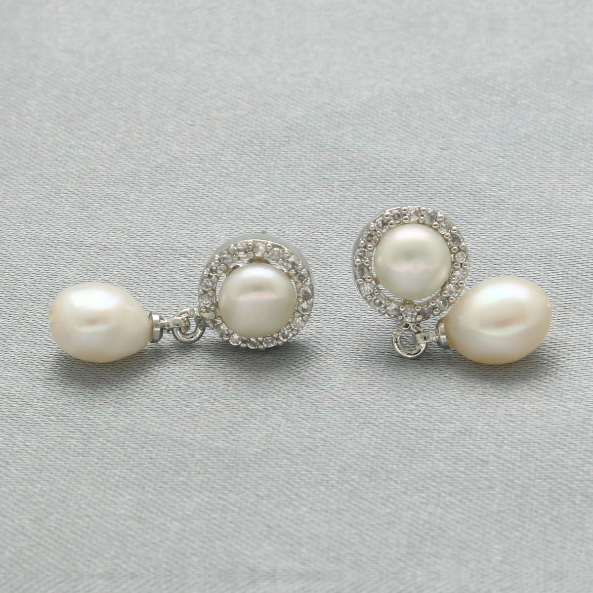 J Pearls Velis Pearl Earrings