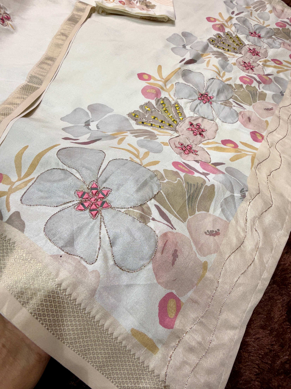 Evanik Off White Tussar Cotton With Hand Mirror Work Saree With Unstitched Blouse | Grocsy