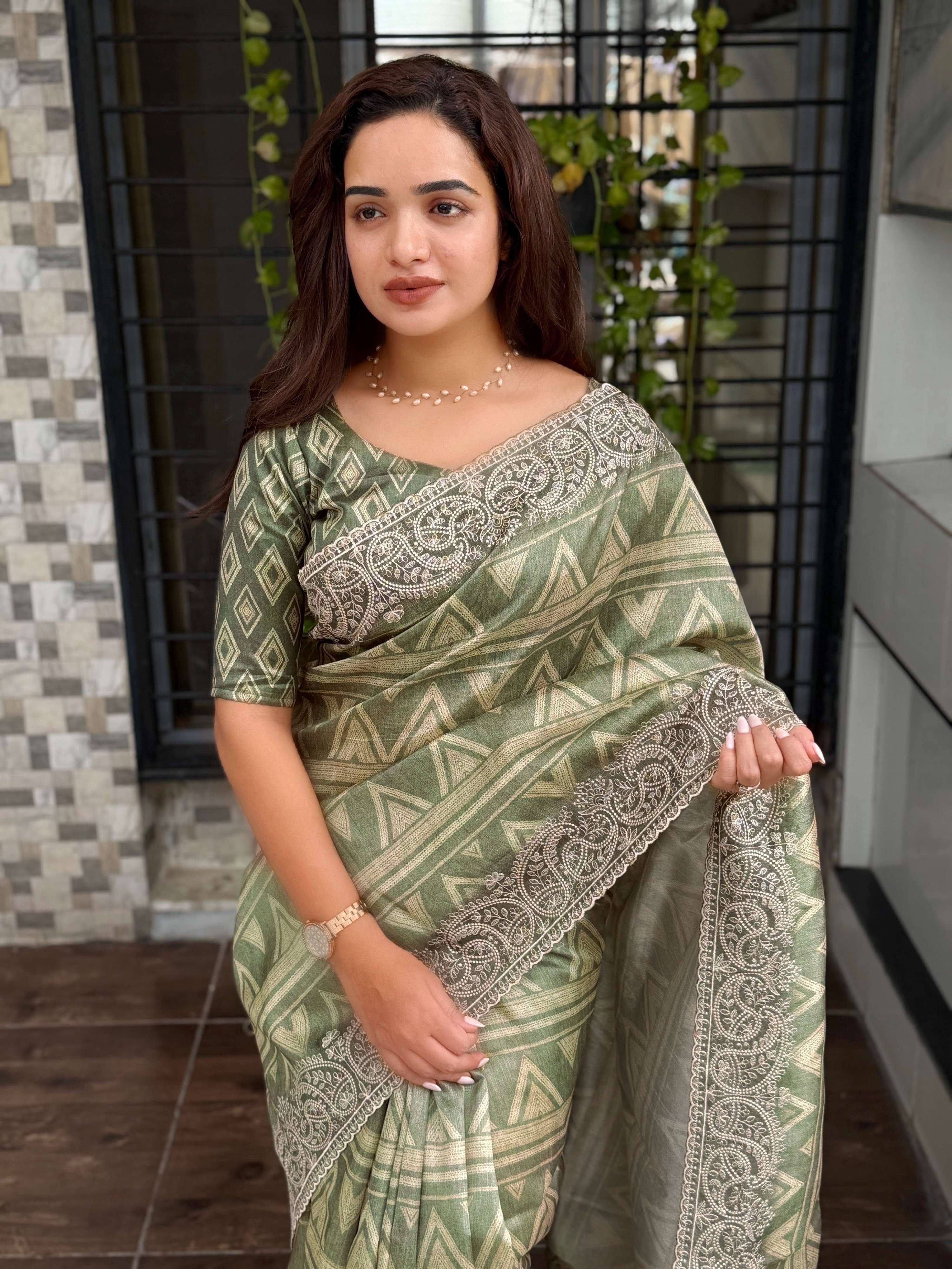 Evanik Pista Kashmiri Style Digital Printed Saree With Unstitched Blouse | Grocsy