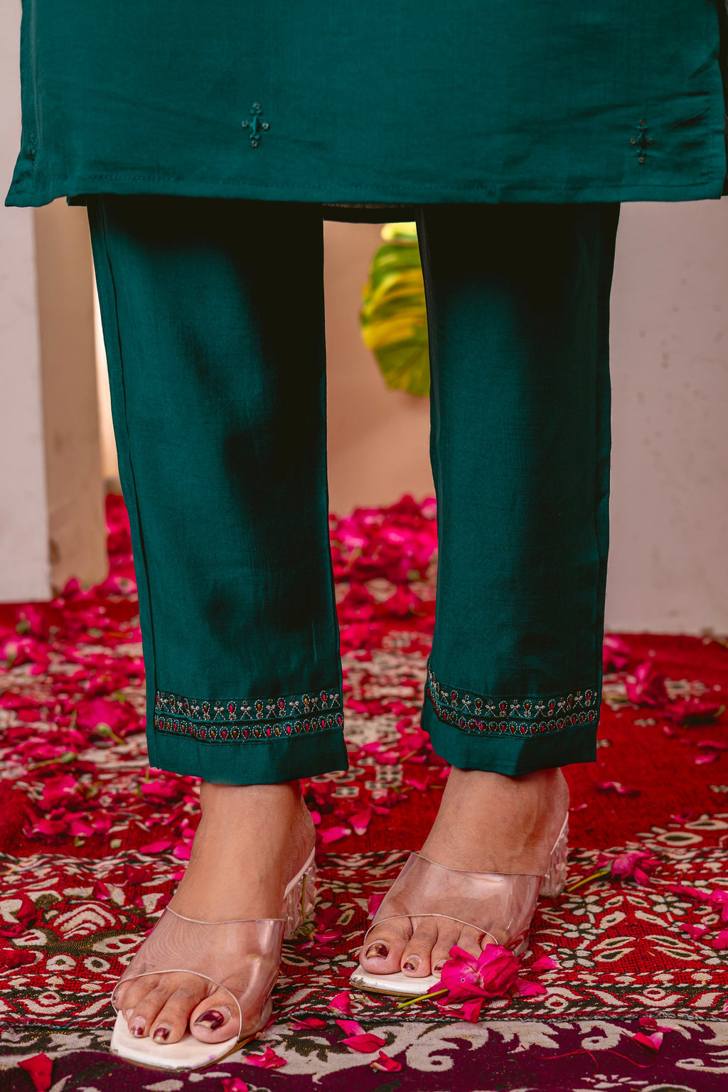 Lorenvalley Fashion Green Marina Viscose Silk Embroidery Thread With Hand Work Kurta Pant Dupatta | Grocsy