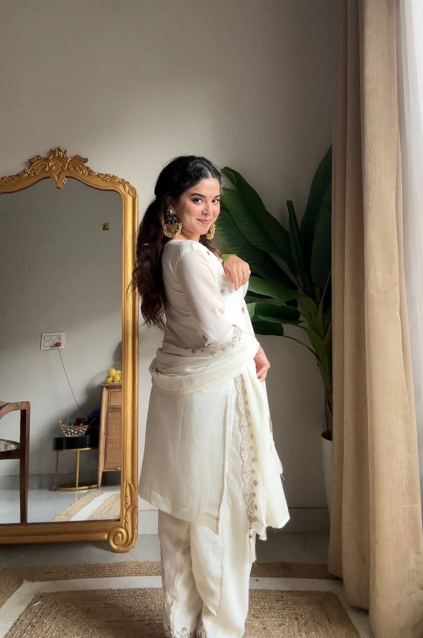 Evanik Designer White Chinon With Beads Embroidered Work Kurta Set | Grocsy