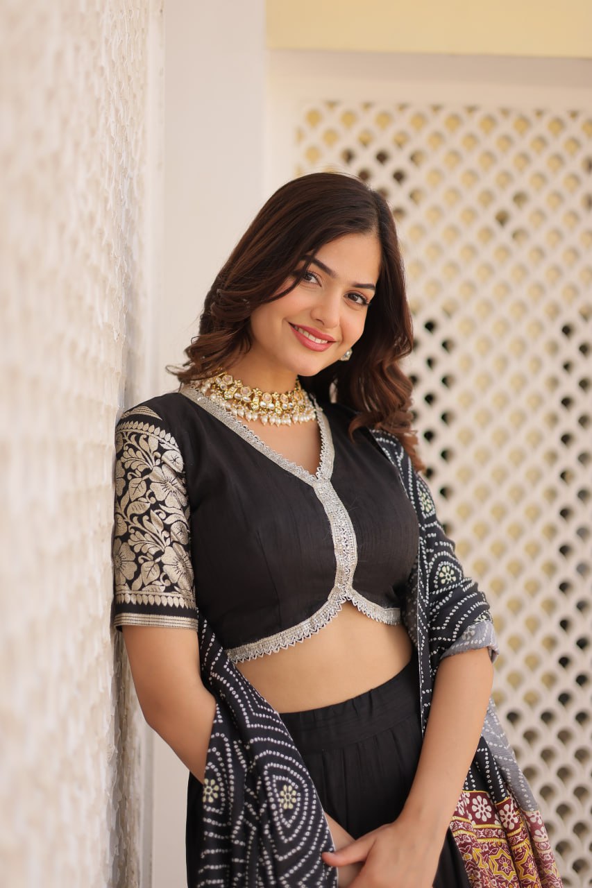 Lorenvalley Black Viscose Jacquard Lehenga Choli with Gajji silk Dupatta | Grocsy