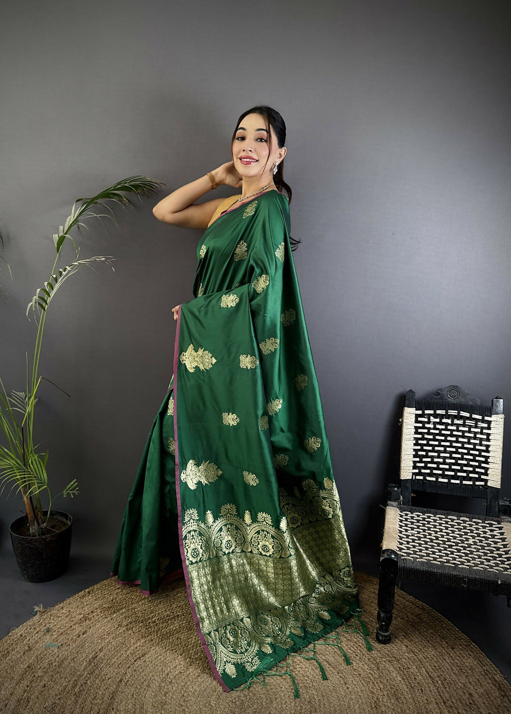 Joban Fashion Dark Green Banarasi Lichi Silk Gold Zari Meena Saree | Grocsy